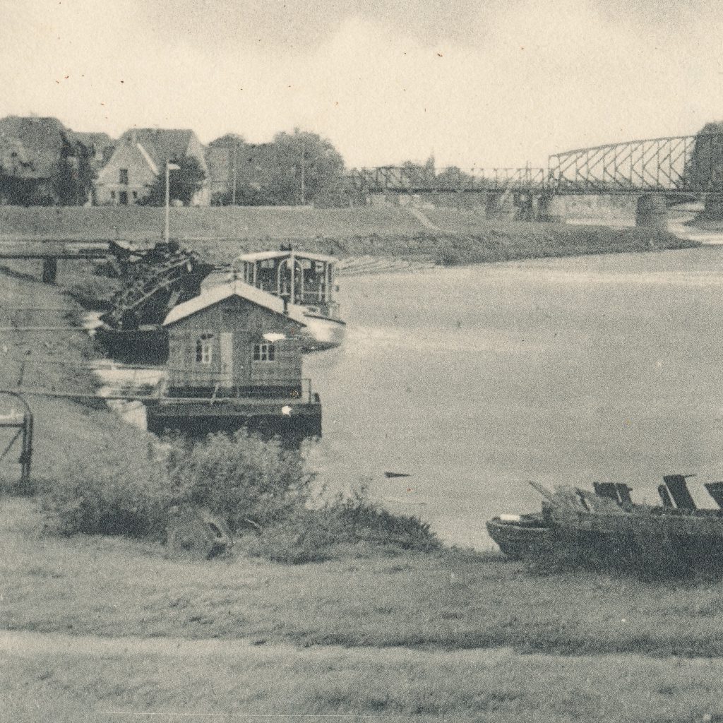 Gebäude AnsichtskartenHoya